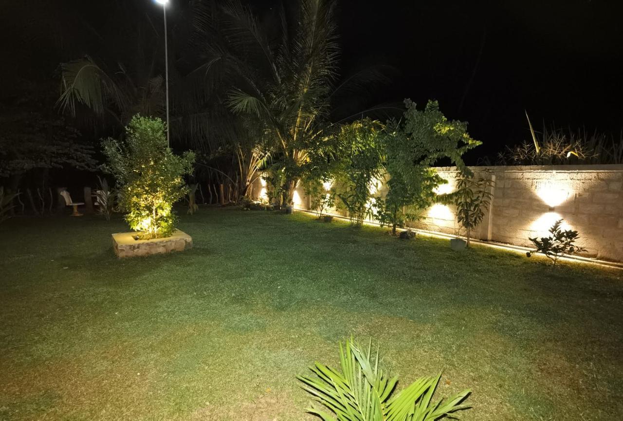 Ruwinsons Canal Garden Anuradhapura Kültér fotó