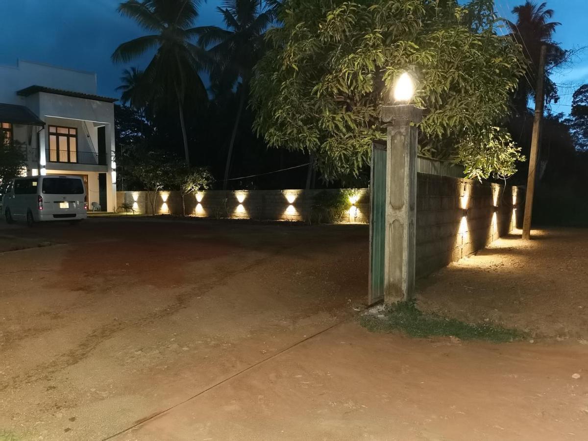 Ruwinsons Canal Garden Anuradhapura Kültér fotó